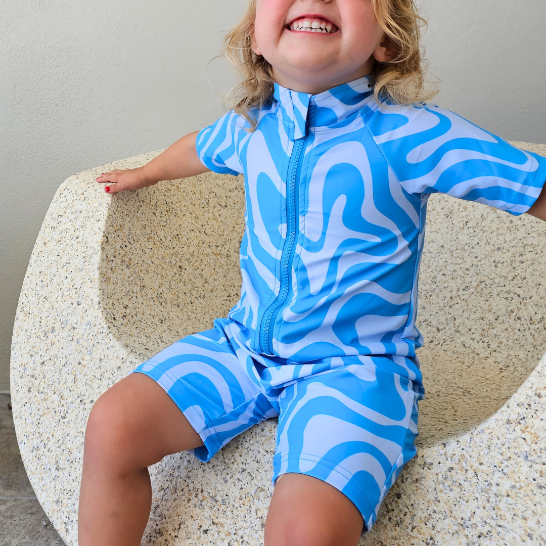 Short Sleeve Unisex One Piece with Zipper - Finn