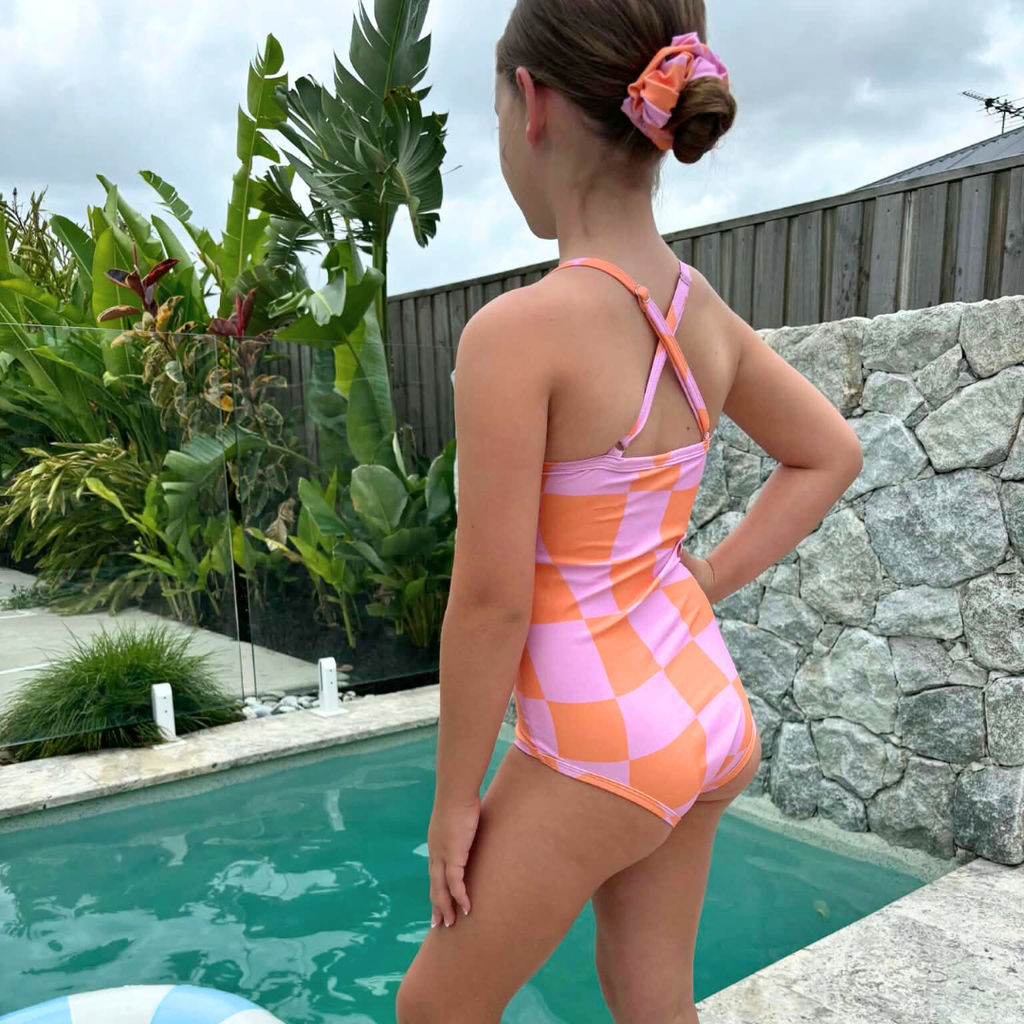 One Piece - Ari